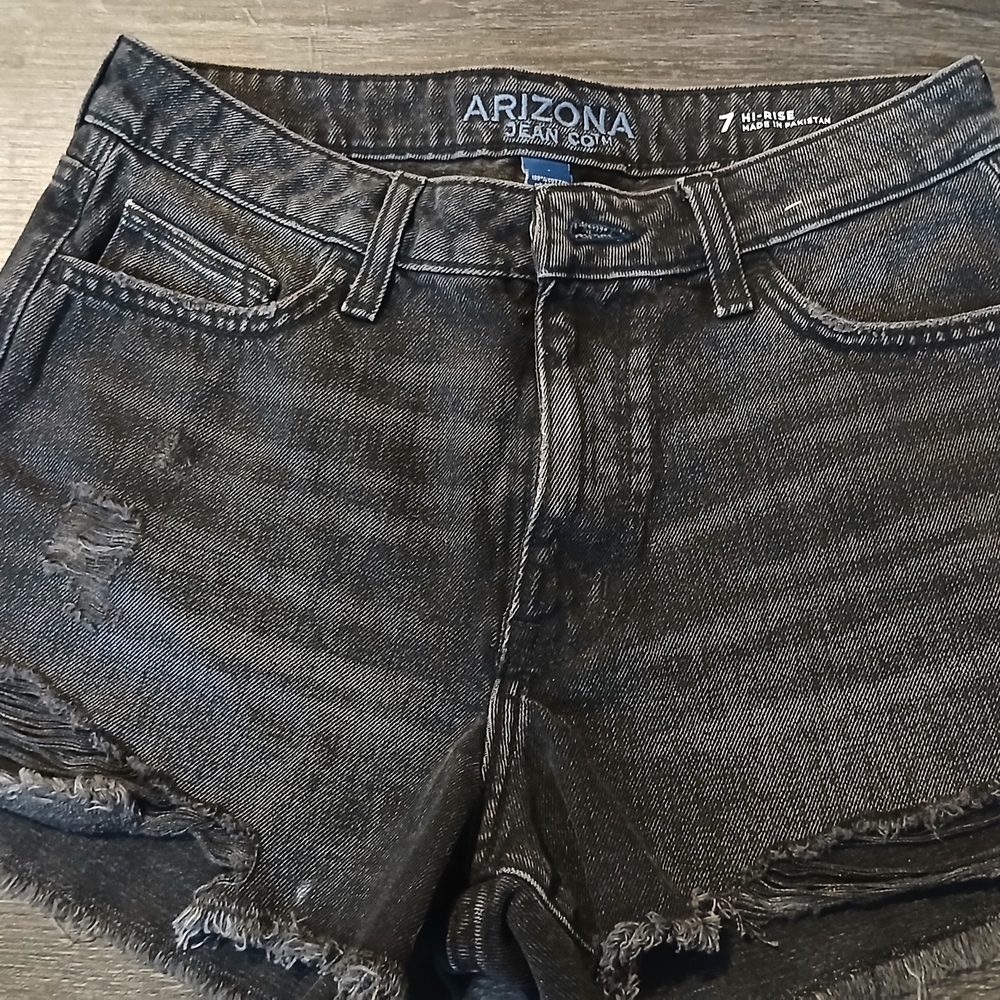 Arizona Jean Company Women's Black Denim Shorts